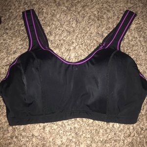 Cacique Intimates & Sleepwear - *CACIQUE SPORT* 🚨Deal Alert🚨 Sports bra 44DDD Cacique Intimates & Sleepwear - *CACIQUE SPORT* 🚨Deal Alert🚨 Sports bra 44DDD